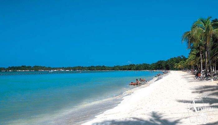 Jamaika, Sunset at the Palms****