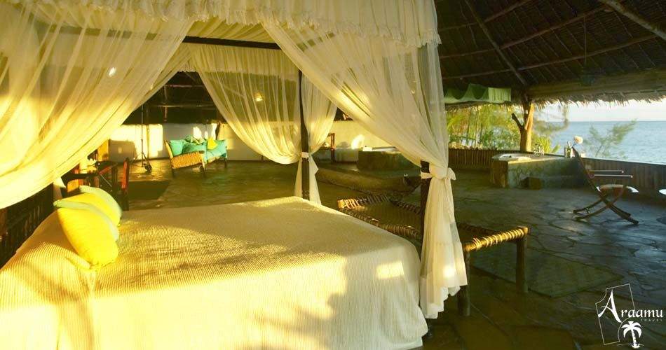 Kenya, The Funzi Keys****+