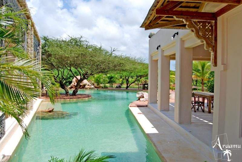 Kenya, The Maji Beach Boutique*****