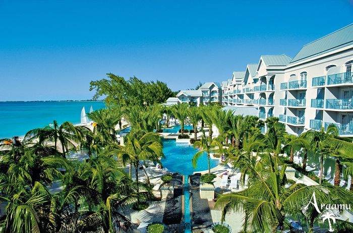 Kajmán-szigetek, Westin Casuarina Resort & Spa****