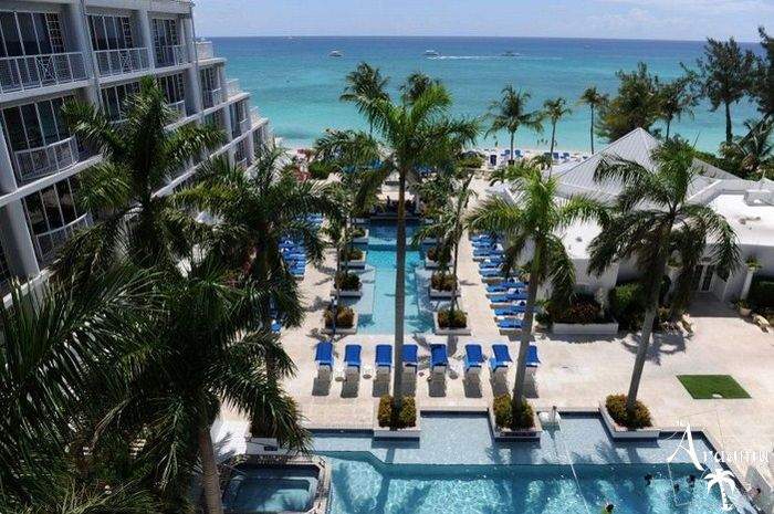 Kajmán-szigetek, Grand Cayman Beach Suites*****