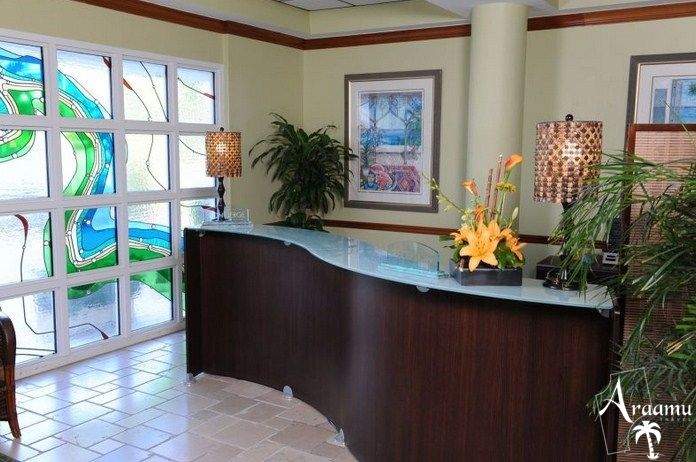 Kajmán-szigetek, Grand Cayman Beach Suites*****