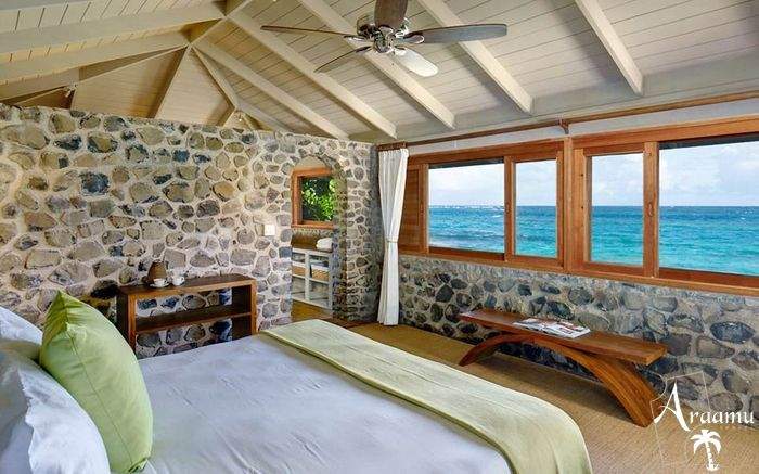 St. Vincent & Grenadine, Petit St. Vincent Private Island*****