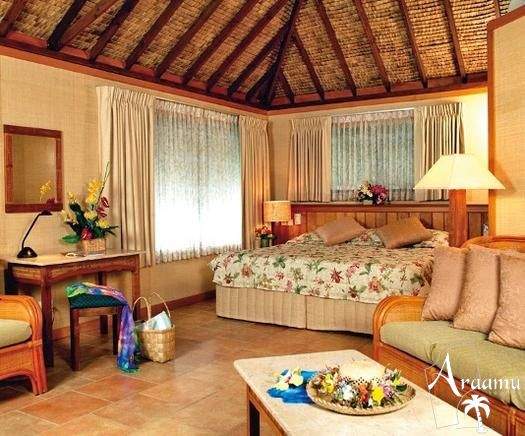Bora Bora, Te Tiare Beach Resort****