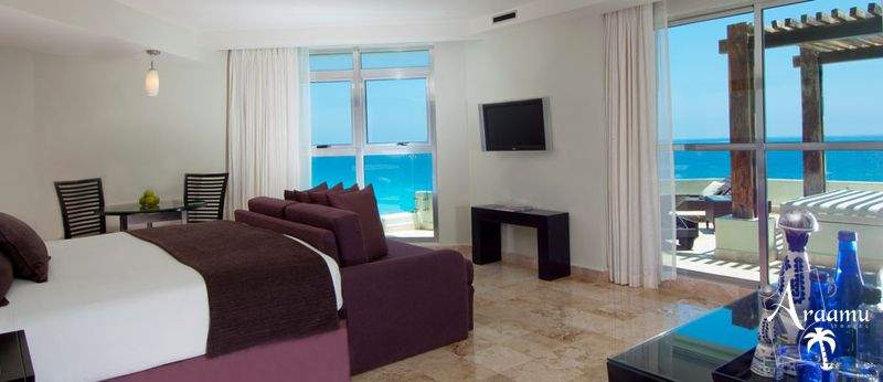 Mexikó, Me Cancun****+