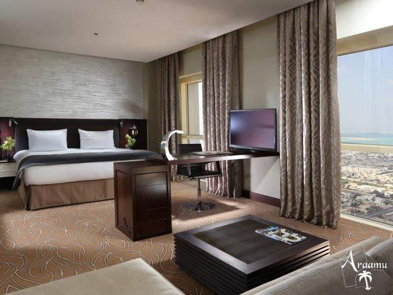 Dubai, Millennium Plaza*****