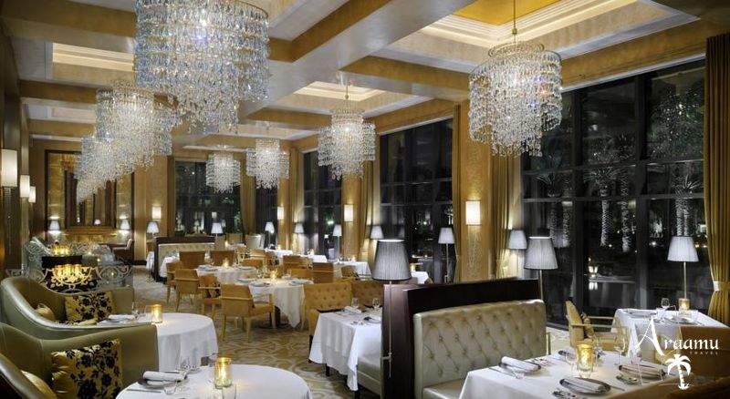 Dubai, The Palace At One& Only Royal Mirage******