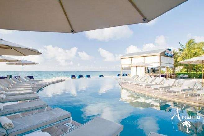 Bahamák, Grand Lucayan****+