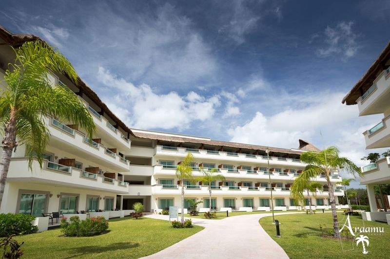 Mexikó, Bluebay Grand Esmeralda****+