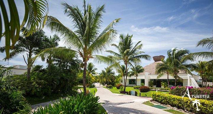 Mexikó, Bluebay Grand Esmeralda****+