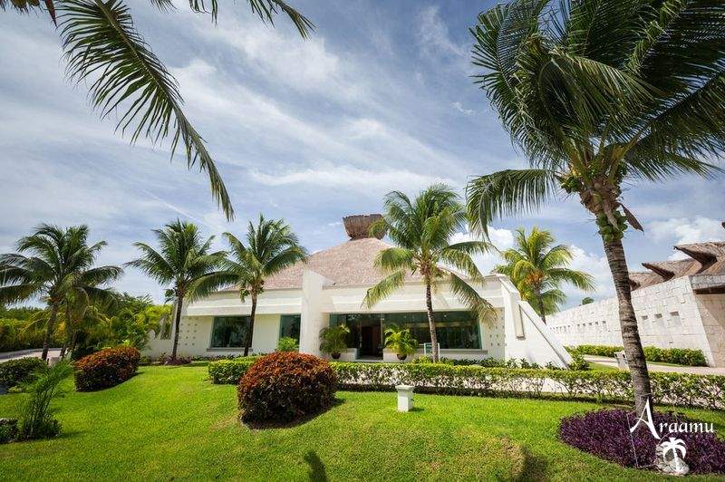 Mexikó, Bluebay Grand Esmeralda****+