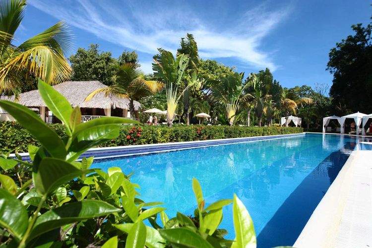 Dominika, Luxury Bahia Principe Cayo Levantado*****