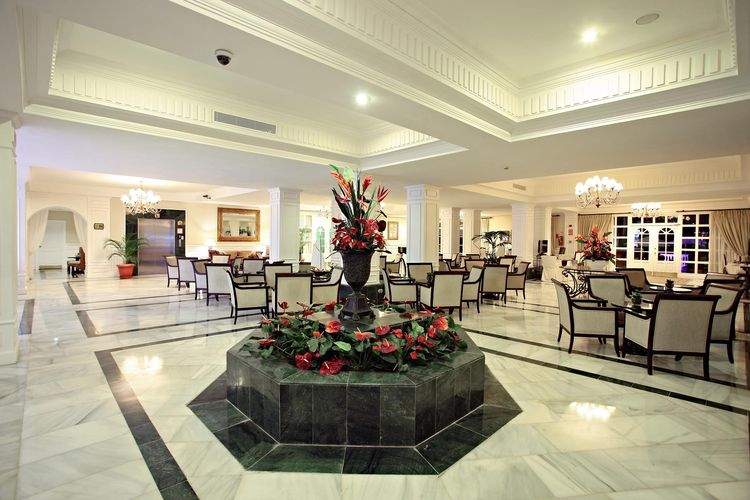 Dominika, Luxury Bahia Principe Cayo Levantado*****