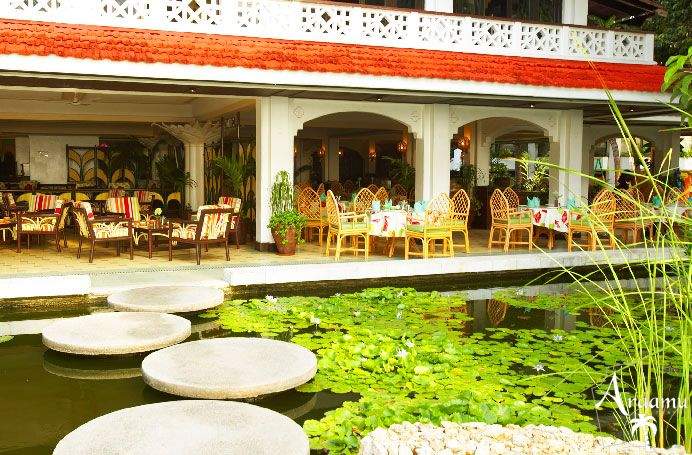 Kenya, Sarova Whitesands Beach Resort Hotel****