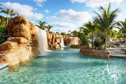Bahamák, Atlantis Beach Tower****