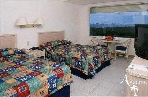 Mexikó, Oasis Palm Beach ****