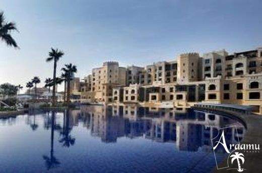 Dubai, The Address Hotel*****