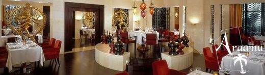 Dubai, Grosvenor House*****