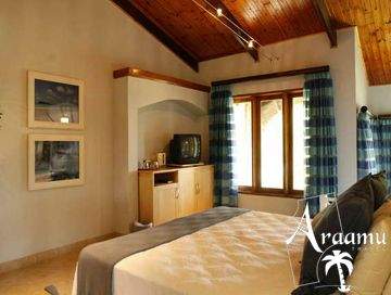 Seychelle-szigetek, Coco de Mer Hotel & Black Parrot Suites****