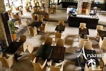 Seychelle-szigetek, Paradise Sun Praslin****