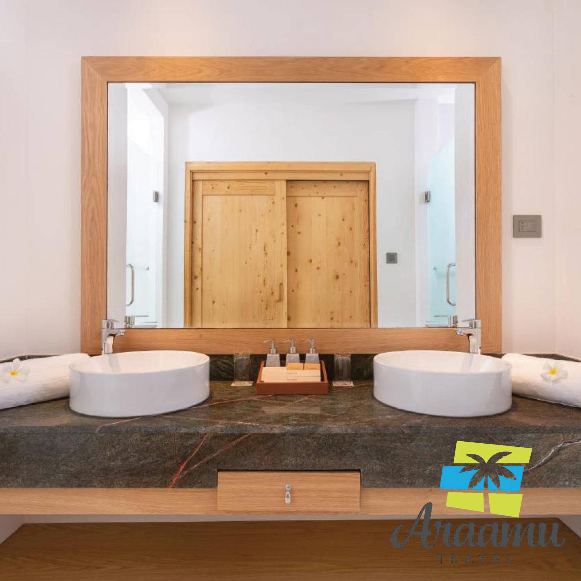 Maldív-szigetek, Cinnamon Dhonveli Maldives****