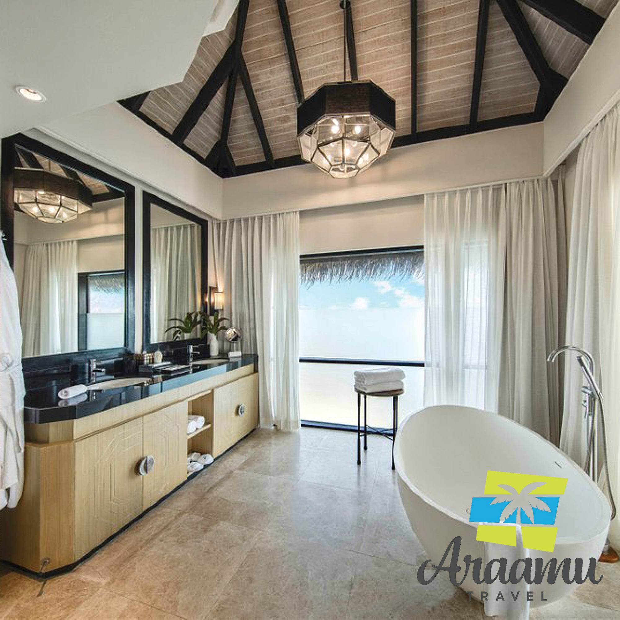 Maldív-szigetek, Outrigger Konotta Maldives*****