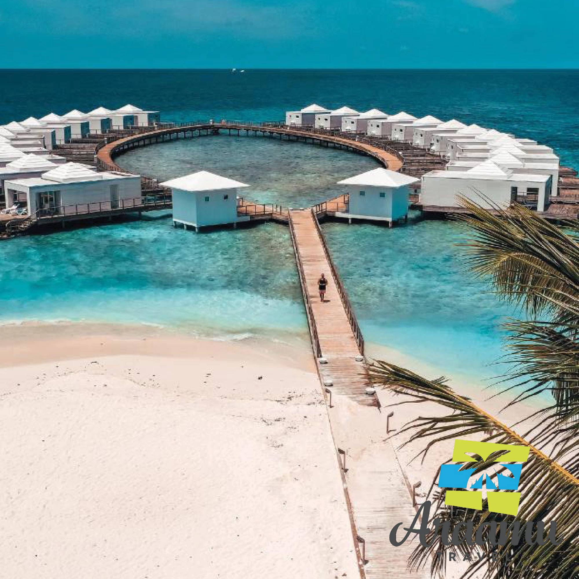 Maldív-szigetek, Sandies Bathala****