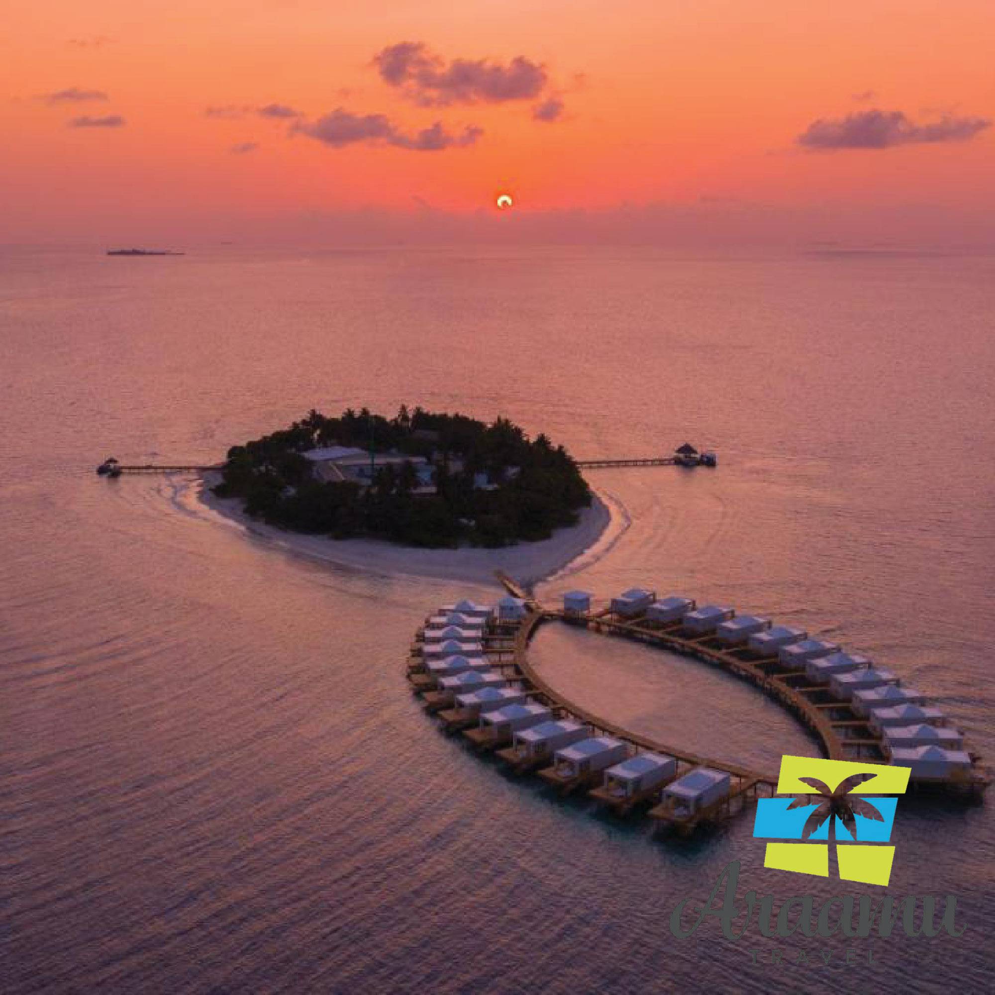 Maldív-szigetek, Sandies Bathala****