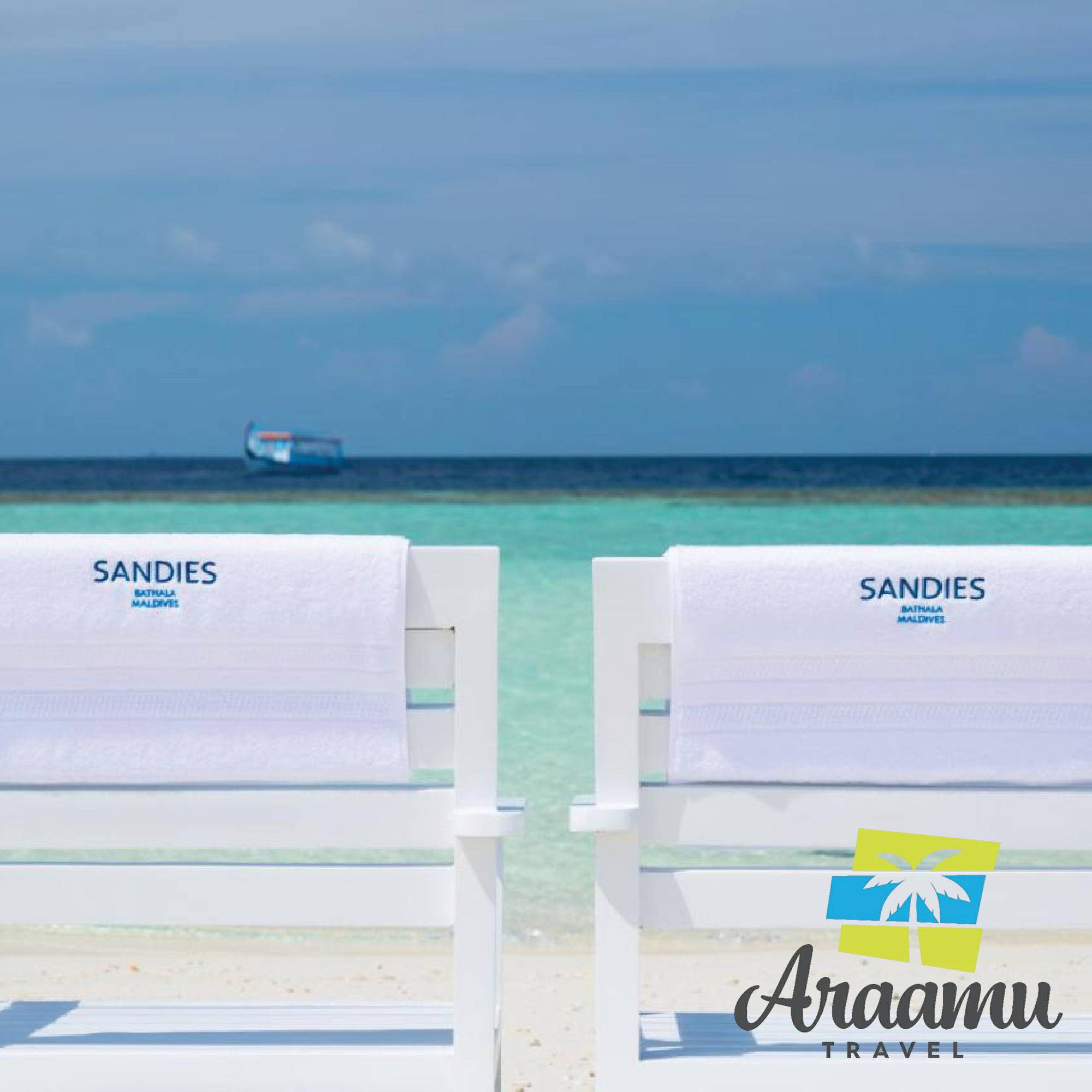 Maldív-szigetek, Sandies Bathala****