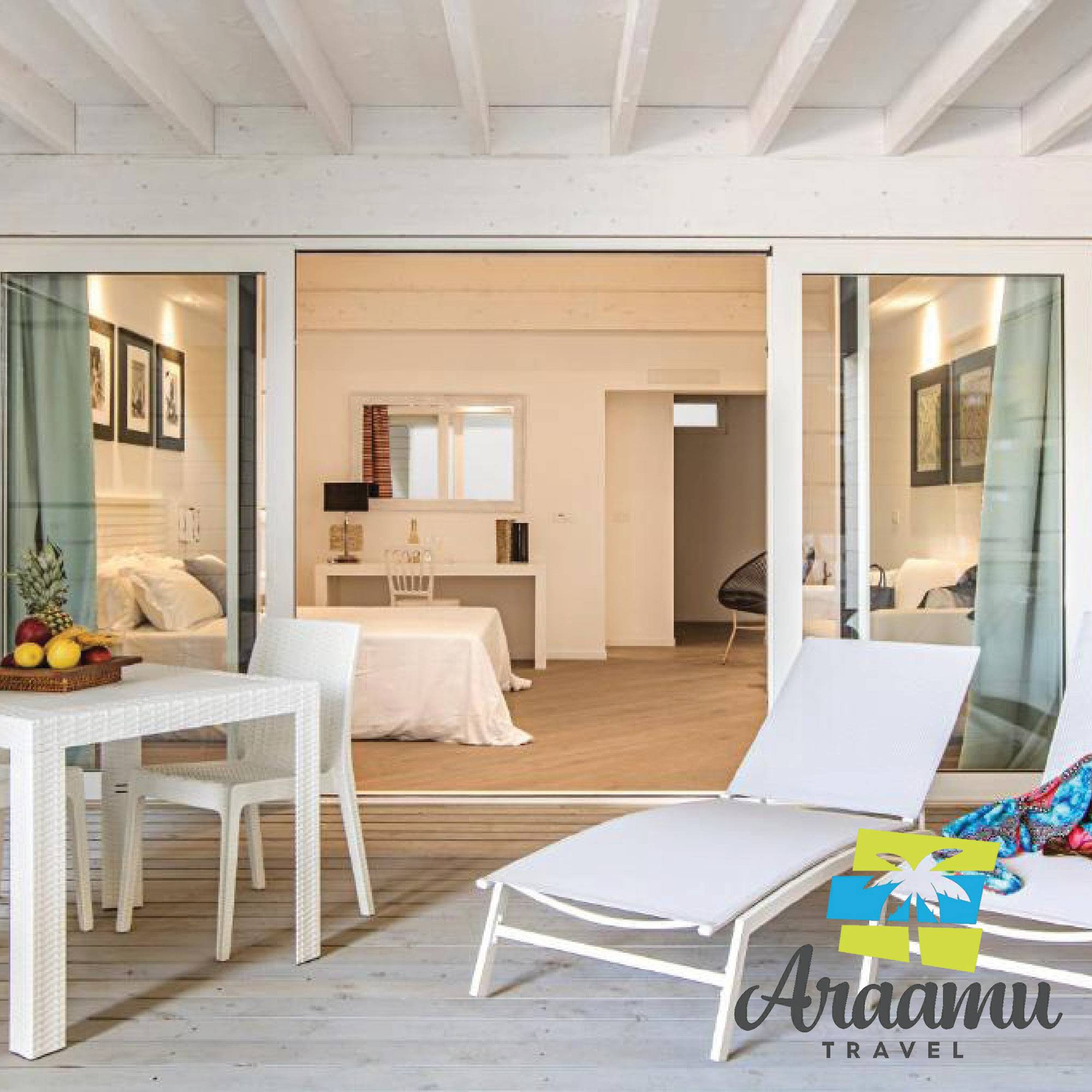 Maldív-szigetek, Sandies Bathala****